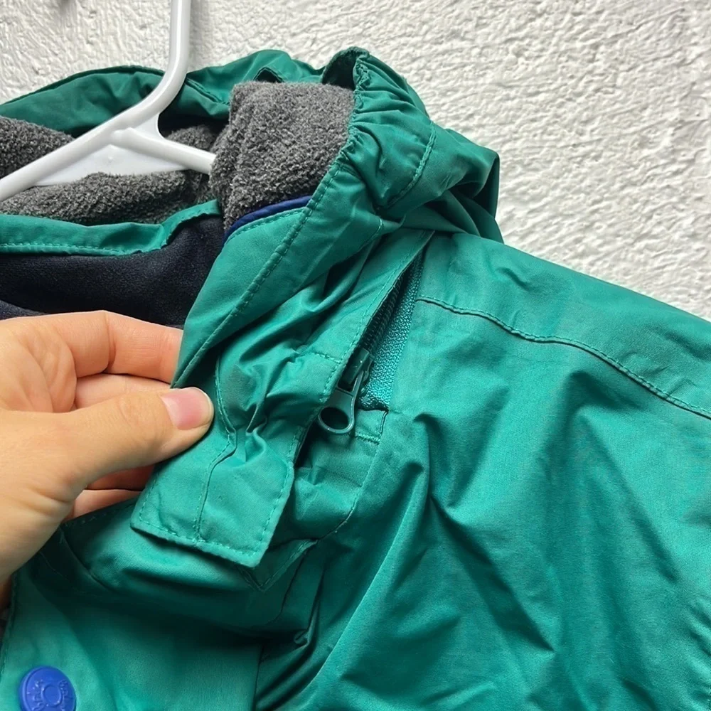 Boden Kids hooded Jacket size 13-14y green and blue